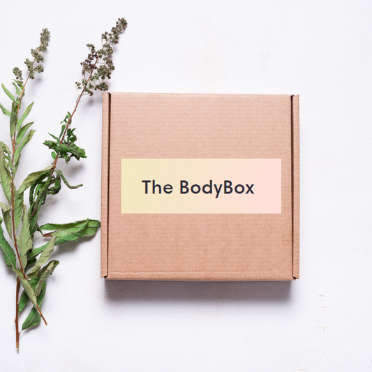 Photo of the BodyBox packaging. Brown box with lavender in the photo